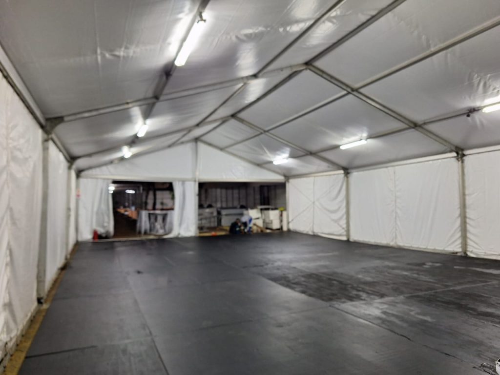 Find Quality Tents for Hire in South Africa - Simply the Best! 3 Events Guys The inside of a stretchy white tent.